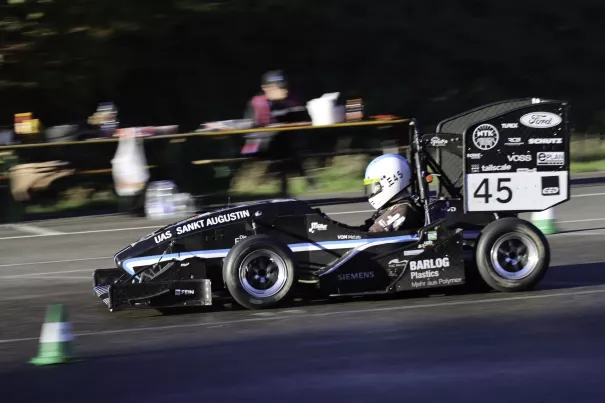 20221113 BRS Motorsport Testfahrten für die neue Saison  (10)