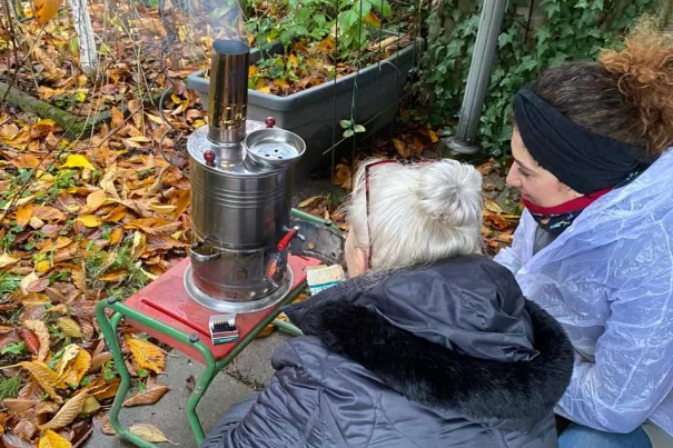 Doktorandin Atefeh Movasagh, IZNE