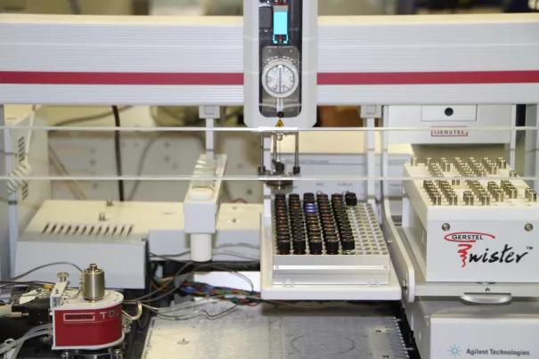 fb05_forensik_autosampler_gc.jpg (DE)