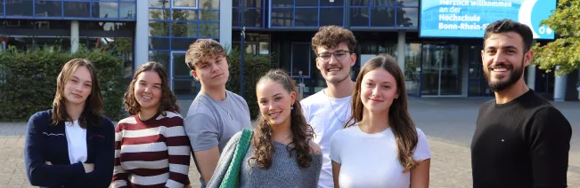 Shooting Studierende Erstsemester 20230922 Foto Juri Kuestenmacher 250 cut 3zu1