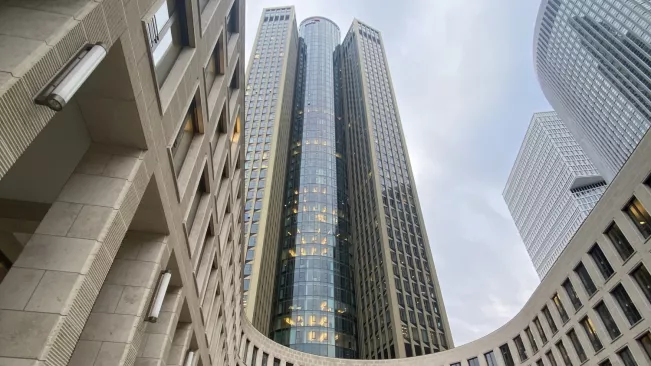 Finance Club FCBRS Exkursion Frankfurt 20221206 Foto Nico Walendy 01 cut.jpg