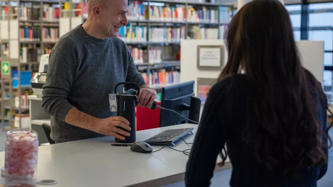 Bibliothek Servicetheke Ausleihe Rheinbach
