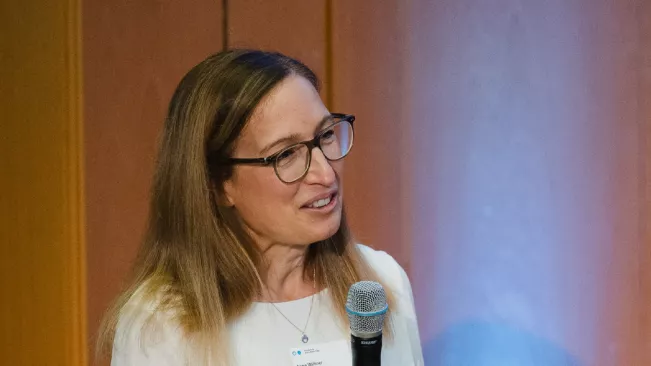 Anne Willmer, Absolventin BWL