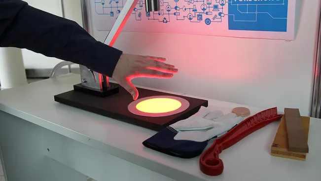 20170518_fbinf_tag_der_forschung_mlh_050.png (DE)