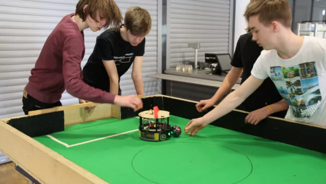 20180224_fbinf_robocupjunior_kw_79.jpg (DE)