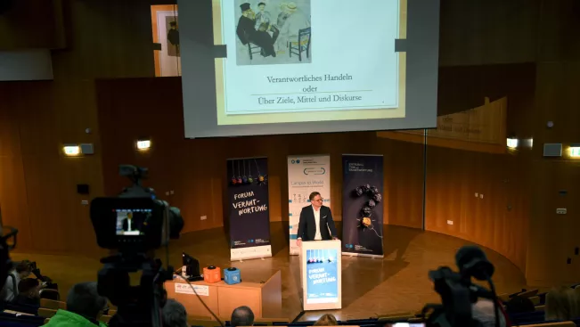 20191212 - ZEV-Ringvorlesung - Dirk Lanzerath Foto: S.Flessing 4969 (DE)