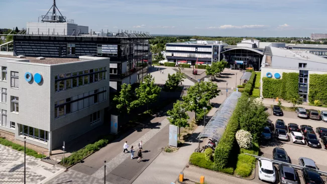 campus sankt augustin panorama 20220518 foto eric lichtenscheidt 04 fs22.jpg