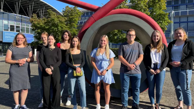 Gruppenfoto der neuen Auszubildenden im August 2022.