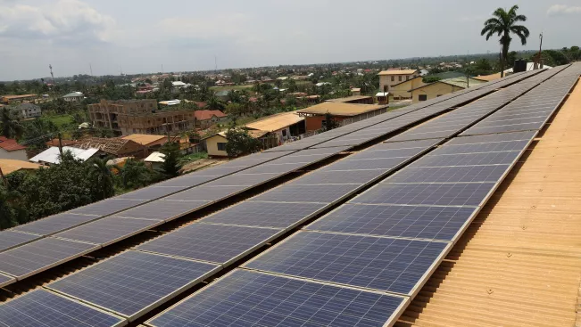 PV_Anlage_Akwatia_Ghana_Projekt_Enershelf