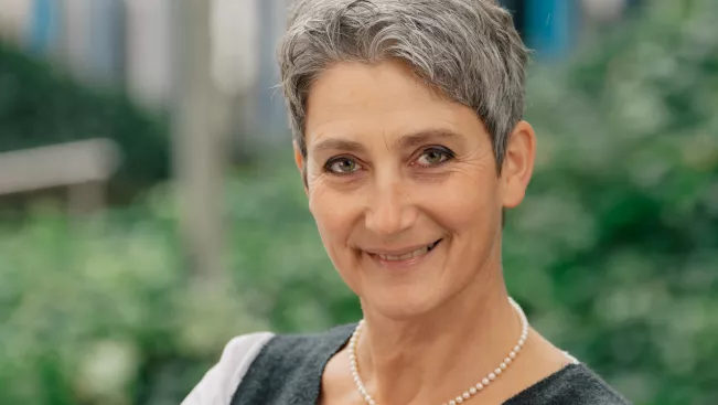 Stefanie Meilinger Portrait Nov 23 IZNE