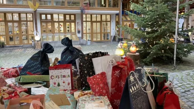 Wunschbaum_Geschenkeausgabe_Rheinbach_19122023_02