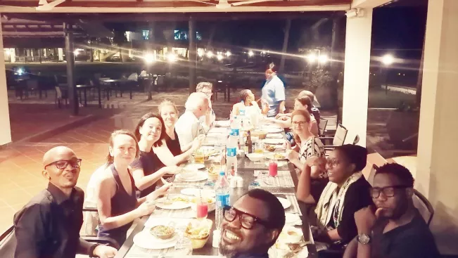 Delegationsreise Tansania Abendessen