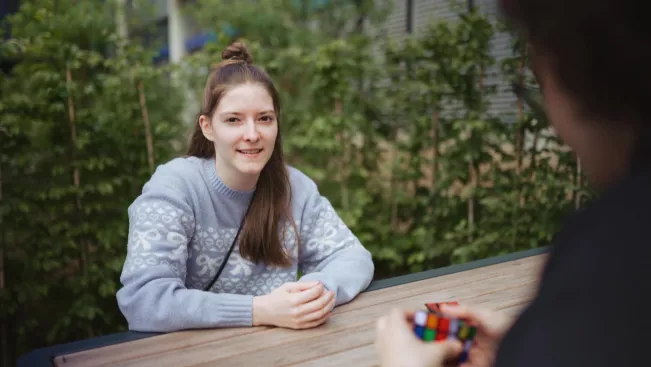 Screenshot Franzi und Nico Informatik BSc 20250523 yt