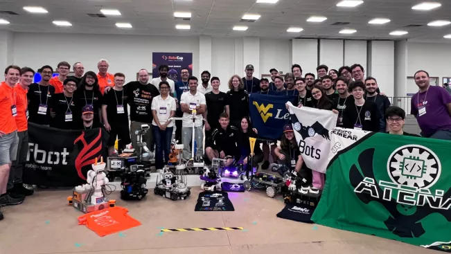 20250720 RoboCup 2025 Weltmeister b-it-bots in der League @work