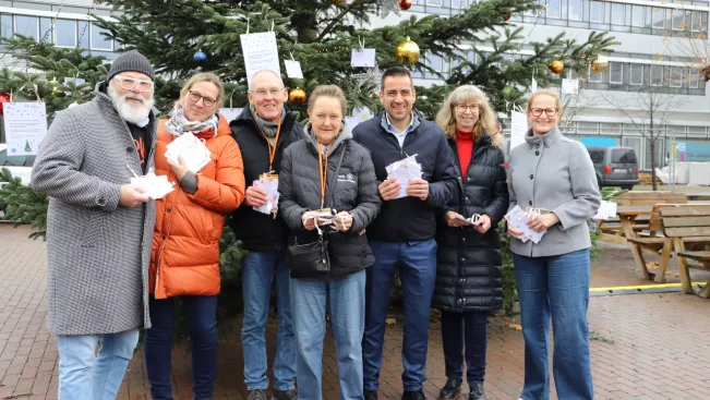 2025-11-28 Start Wunschbaum Aktion Rheinbach_Foto Martin Schulz (61)