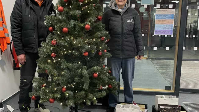 2025-12-17 Horst und Ute Westermann Wunschbaum