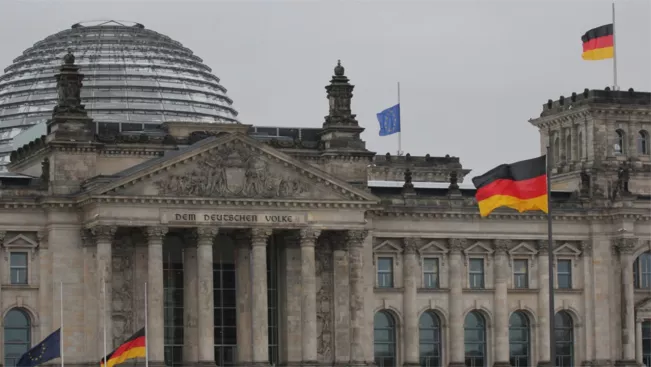 Das Protokoll als symbolisches Phänomen in der strategischen Repräsentation von Organisationen: 