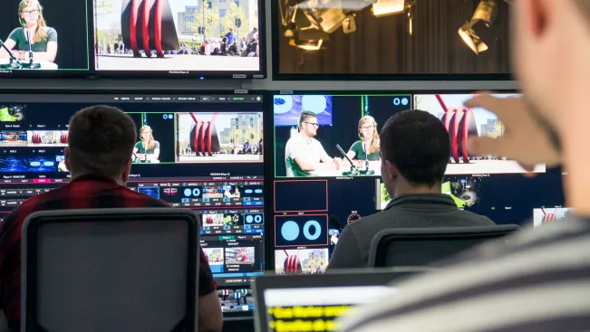 cut-raeume-1_emt_2020_foto-a-jordanidis (DE)