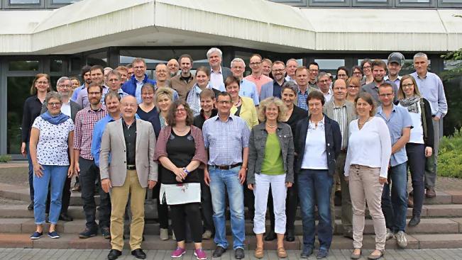 EMT-Studientag-SS16_20160704_FBEMT_StA_Foto-Flessing_gross_klein.jpg (DE)