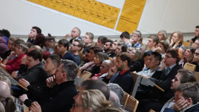 eroeffnung_akademisches_jahr_rhb_20181001_foto_j._kuestenmacher_063_teasercut.jpg (DE)