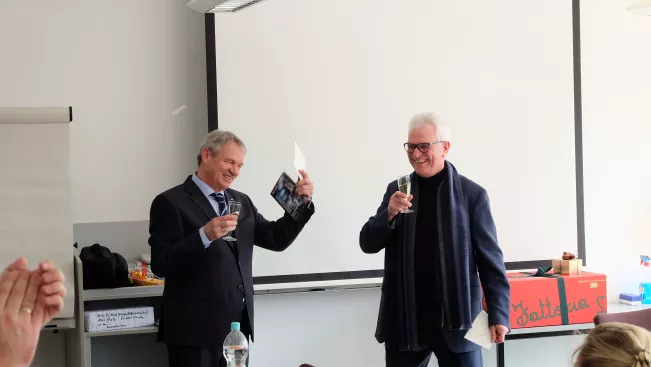 fb05_verabschiedung_kusch_dscf1220.jpg (DE)