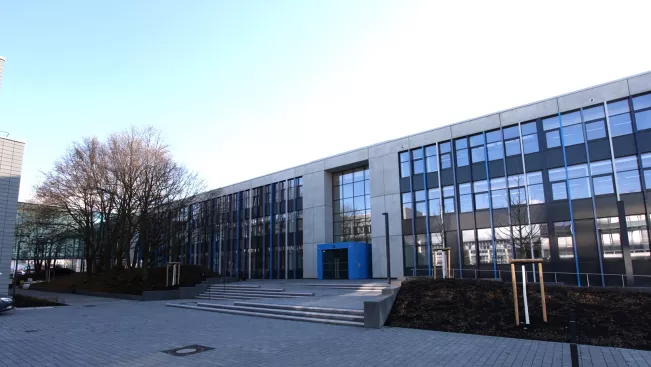 g_gebaeude_campus_sta_20171129_foto_j._kuestenmacher_13.jpg (DE)