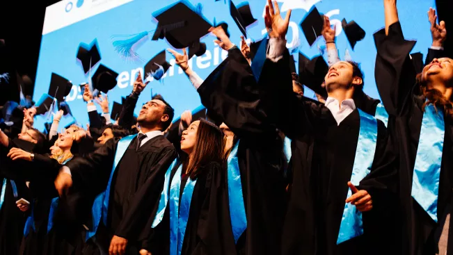 h-brs_absolventenfeier_20161022_foto_n._dreessen_07.jpg (DE)