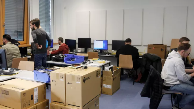 its-team_teasercut_wg_homeoffice_2020-03-18_foto_eva_tritschler_6803.jpg (DE)