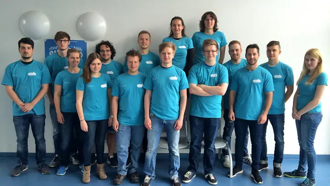 Lego-wettbewerb-2015-gruppenfoto.jpg (DE)