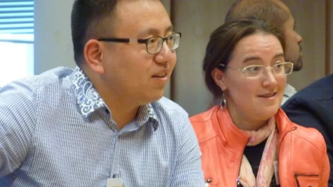 manuela_raatgerink_and_yu_zhang_at_alumni_conference_sept_2015.jpg (DE)