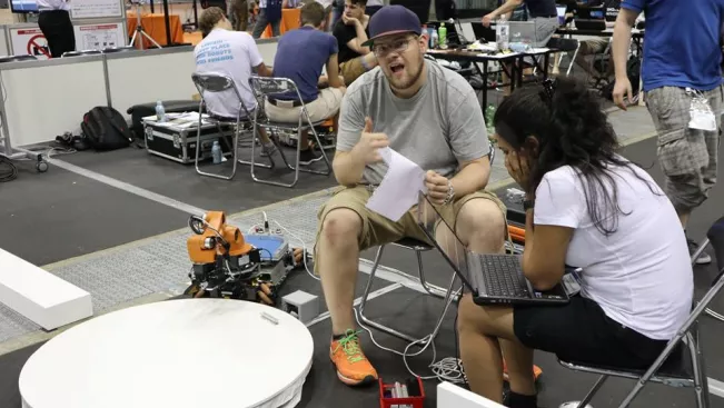 20476186_1449541945129738_4254203504387650089_n.jpg (DE)