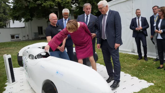 eTa-VillaHammerschmidt_AsterothBundespräsident_Büdenbender (DE)