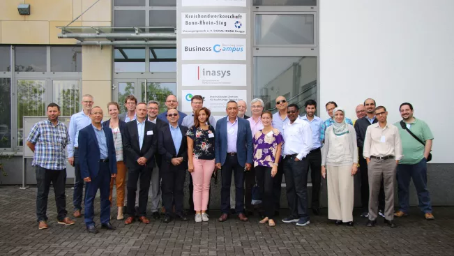 20170816_fbinf_osscom_kw_bild011.jpg (DE)