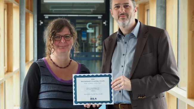 winzker-marco_schwandt-andrea_elearning-award_iela_2018.jpg (DE)