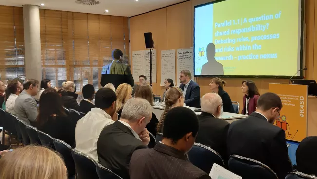 Global Development Conference.jpg (DE)