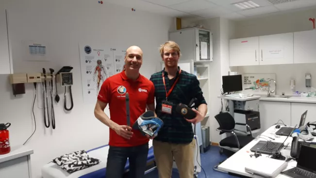 20200212_fbinf_esa_luca_n_nils_-_vection_test_cologne_galerie.jpg (DE)