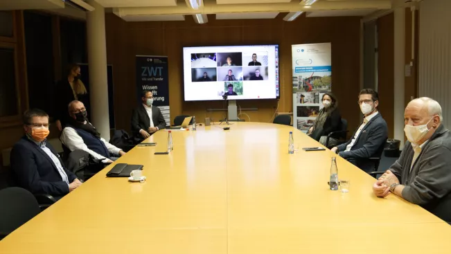 ctw_20211130_innovationstreffen_cyber_security_bild_kira_wazinski_005.jpg (DE)