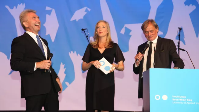 absolventenfeier2018_pinkwart-andreas_ihne-hartmut_foto_eva_tritschler_2346.jpg (DE)