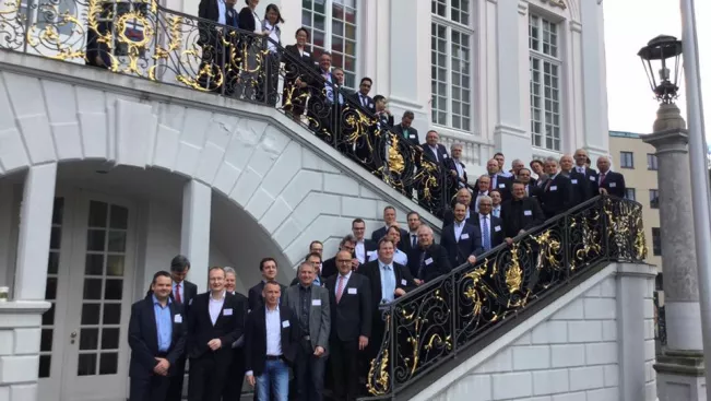 bonne_boecker_bonn_digital_gruppe_2016_foto_ihk.jpg (DE)