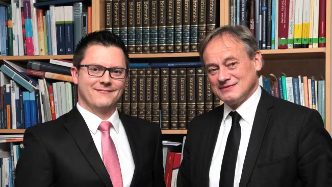 dresbach_ihne_professur_anna_2011206_foto_e._tritschler_cut_2274.jpg (DE)