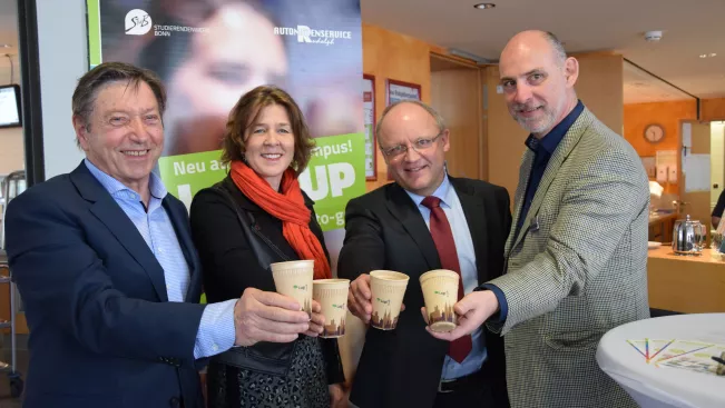 einf_logicup_h-brs_01_2019-03-25_foto_studierendenwerk_bonn.jpg (DE)