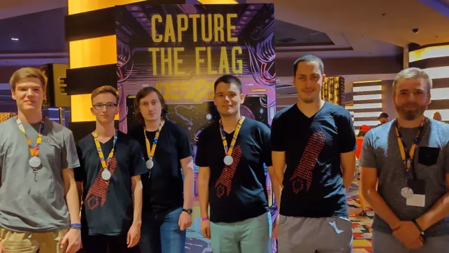 2019_vegas_team_rr.jpg (DE)