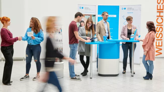 Nicht mehr verwenden - studienberatung_symbolbild_foto_volker_lannert.jpg (DE)