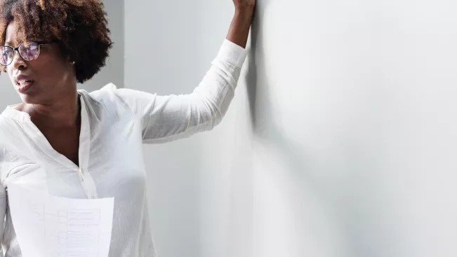 teaching-rawpixel-660721-unsplash.jpg (DE)