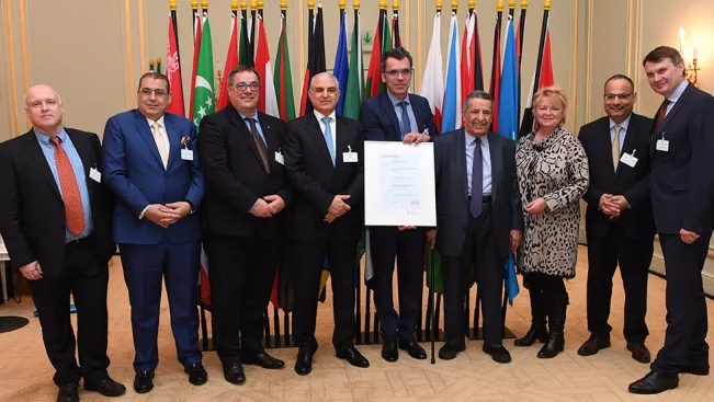 Verleihung_zertifikat_vivantes_foto_vivantes_gmbh_m._el-sauaf.jpg (DE)