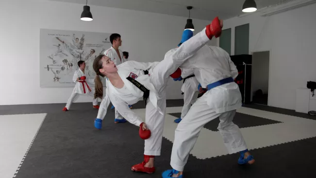 warling-jenny_2018-06-04_foto_eva_tritschler_9455.jpg (DE)