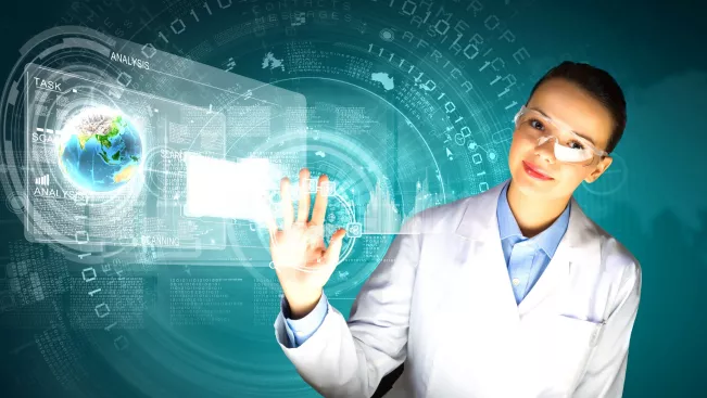 wissenschaftlerin_virtueller_touchscreen_colourbox_7789270.jpg (DE)