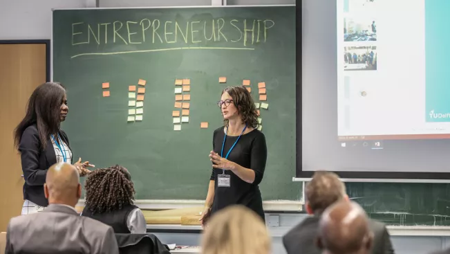 Entrepreneurship Afrika.jpg (DE)