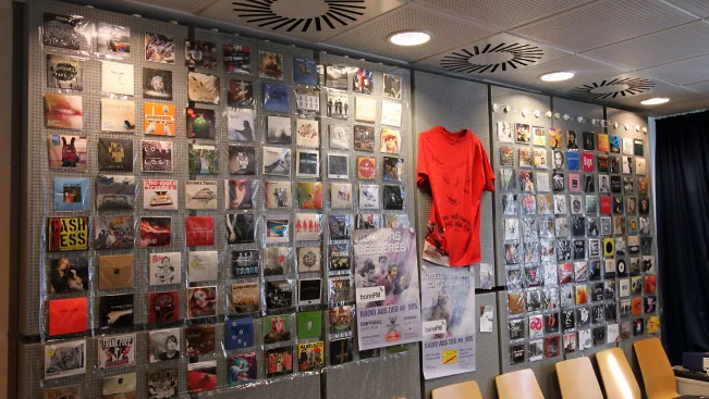 Radio-Studio-CD-Wand_20160224_sta_foto-flessing.jpg (DE)
