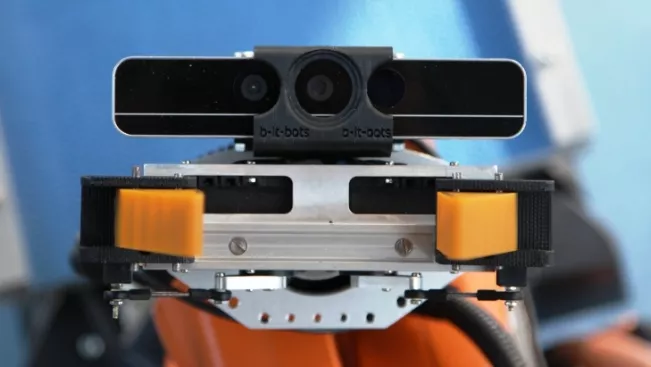 roboter_mas_team_sta_20160217_foto_j._kuestenmacher_img_9733_teasercut1.jpg (DE)